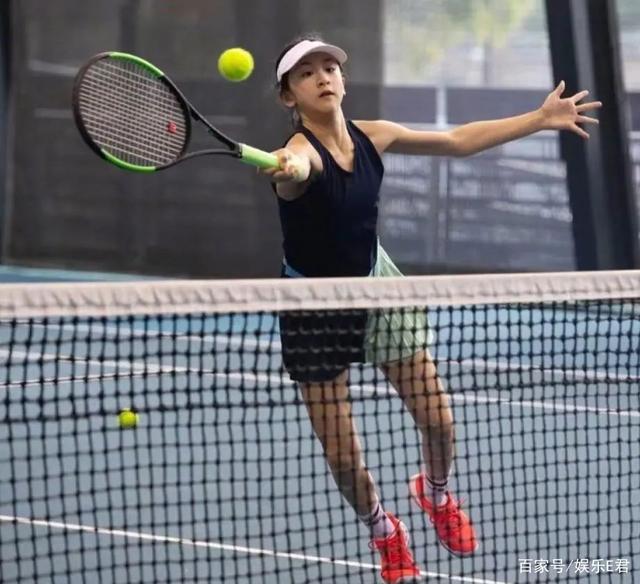 官方：曼联将于7月19日在斯德哥尔摩与利兹联进行一场季前赛.