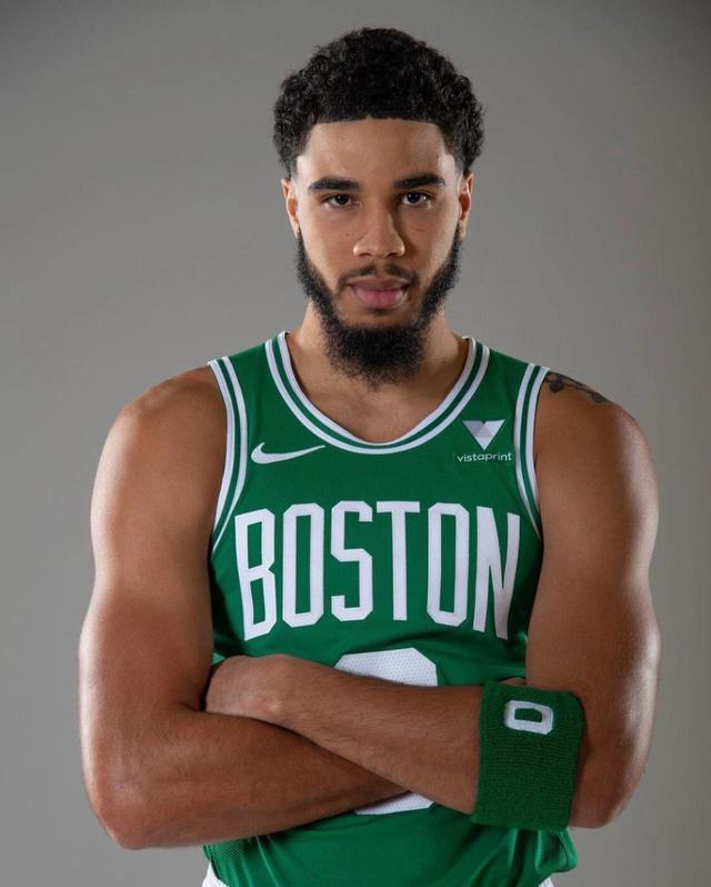 联盟第一防守️詹姆斯+东契奇+米切尔等球星打雷霆场均降10分.