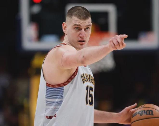 大反转！世体：巴萨计划下周与阿劳霍签署续约合同 新合同将签至2030年